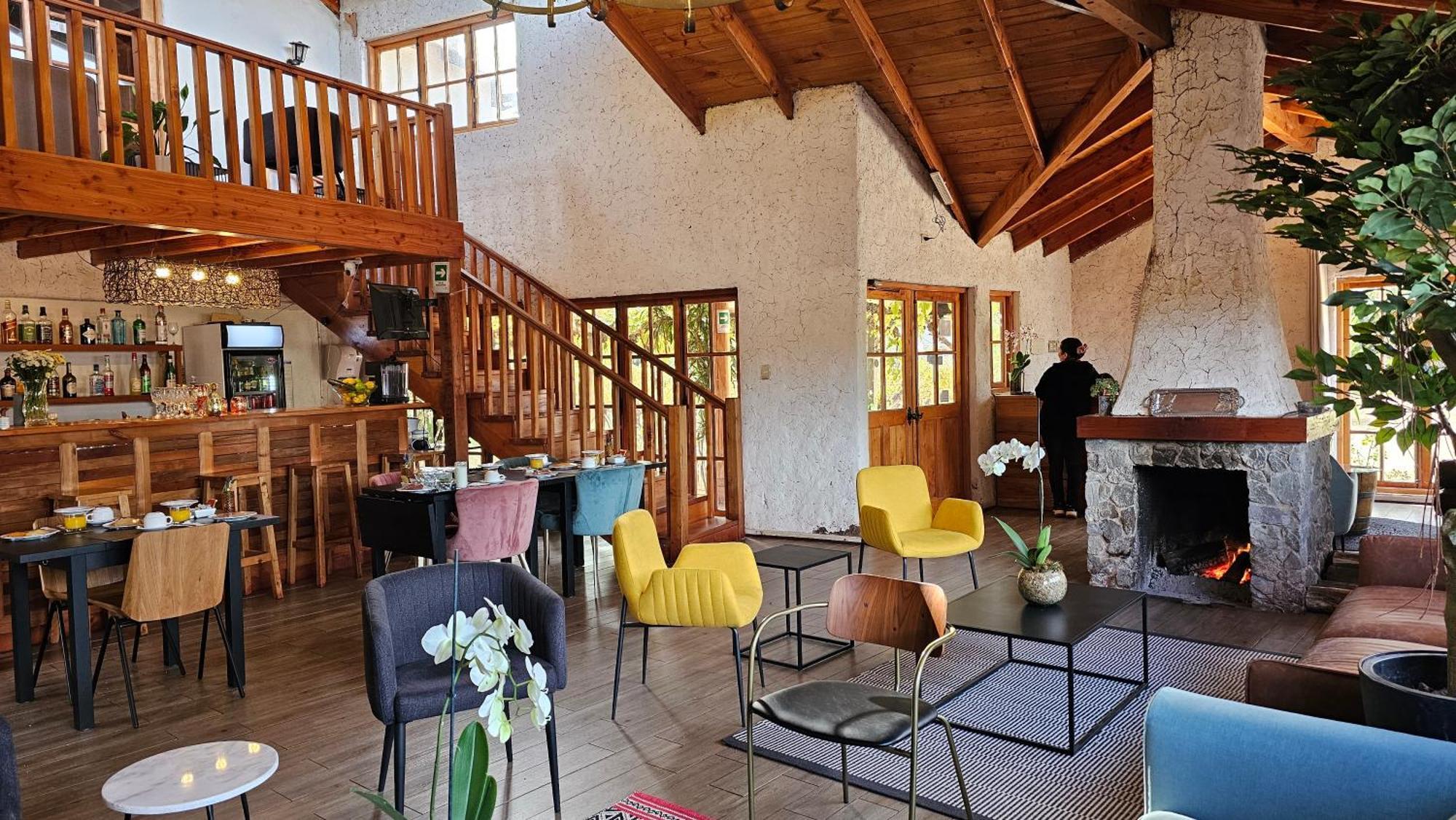 Hotel Parronales 圣克鲁兹 外观 照片